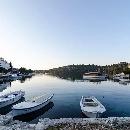 Διαμέρισμα Lorena Mljet Pomena