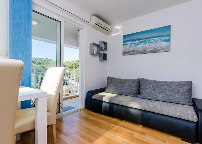 شقة Lorena Mljet بومينا