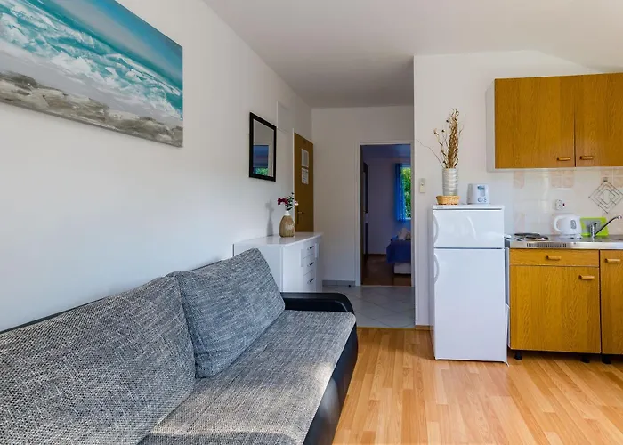 شقة Lorena Mljet بومينا