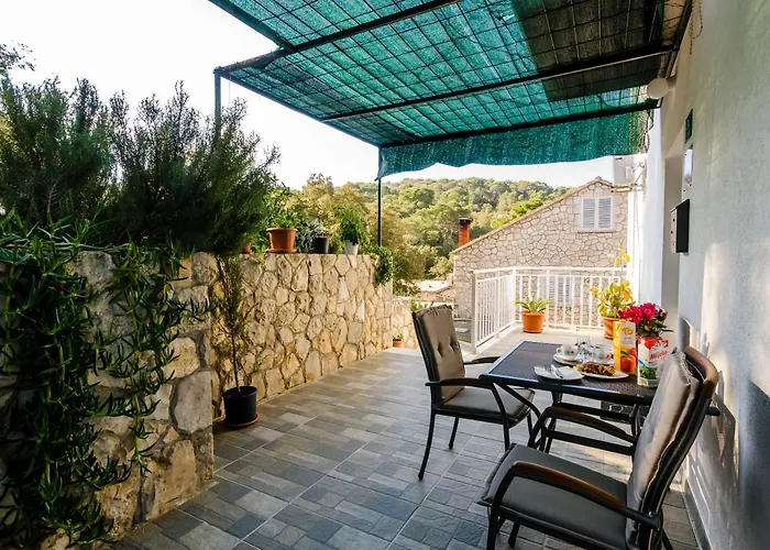 Lorena Mljet شقة *