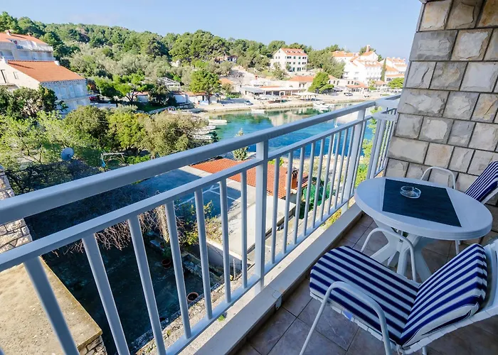 شقة Lorena Mljet بومينا